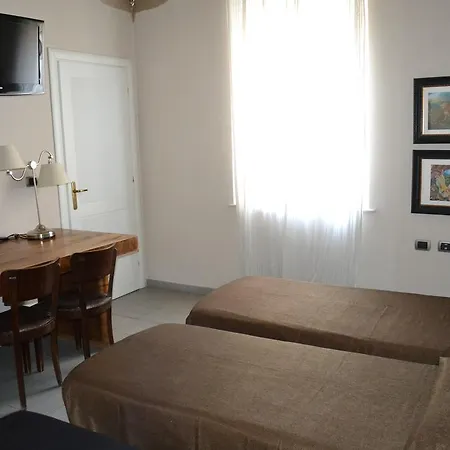 La Casa Del Viandante בית הארחה 3*