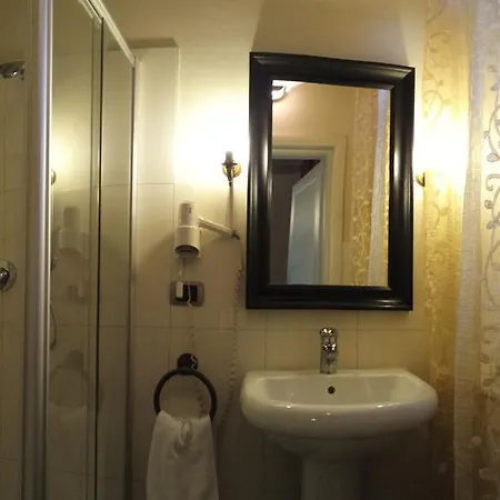 招待所 维安但丁之家酒店 摩德纳